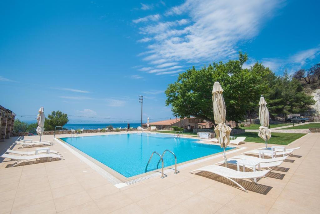 Hotel Kaminos Evia Límni Exterior foto